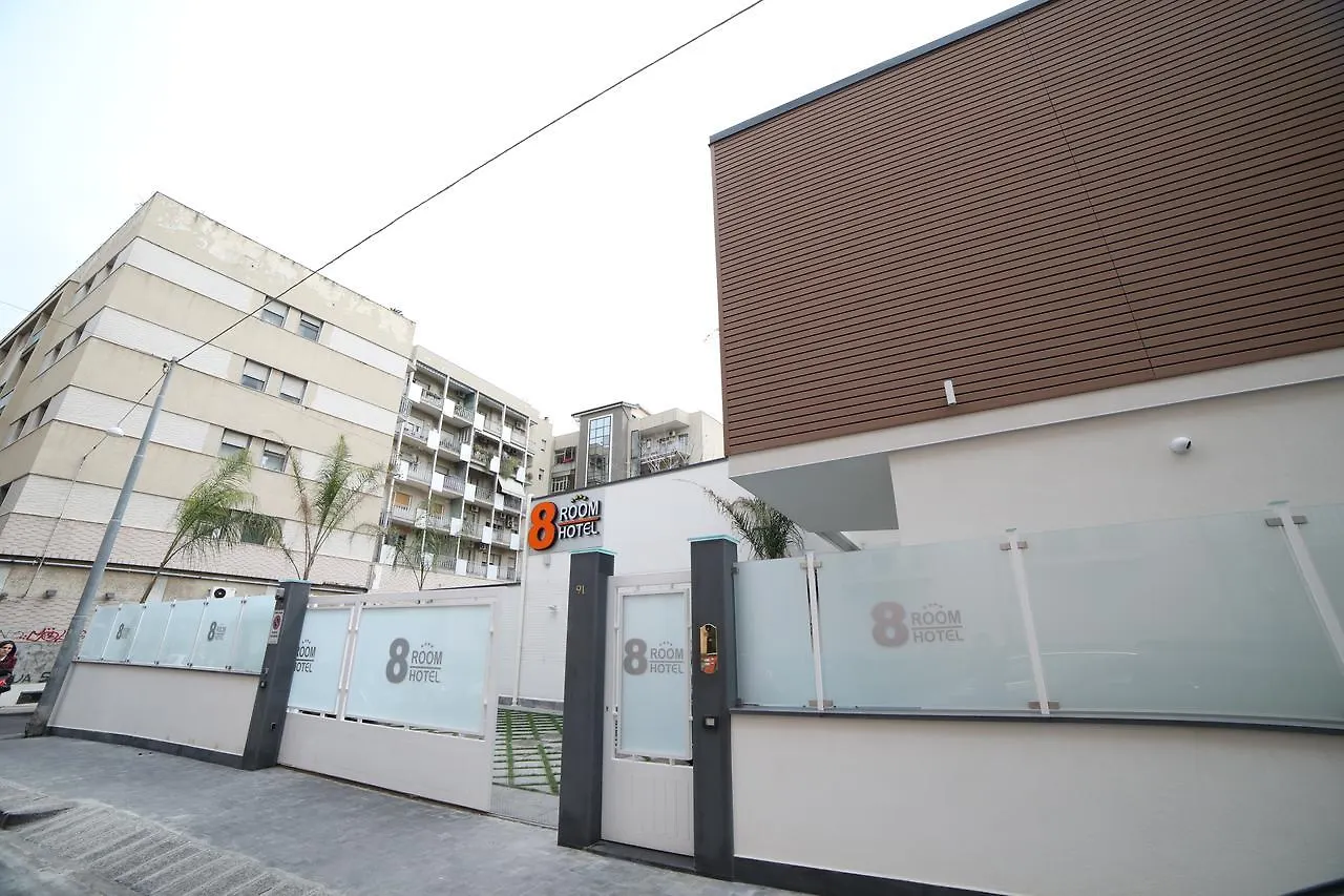 8Room Hotel CTA