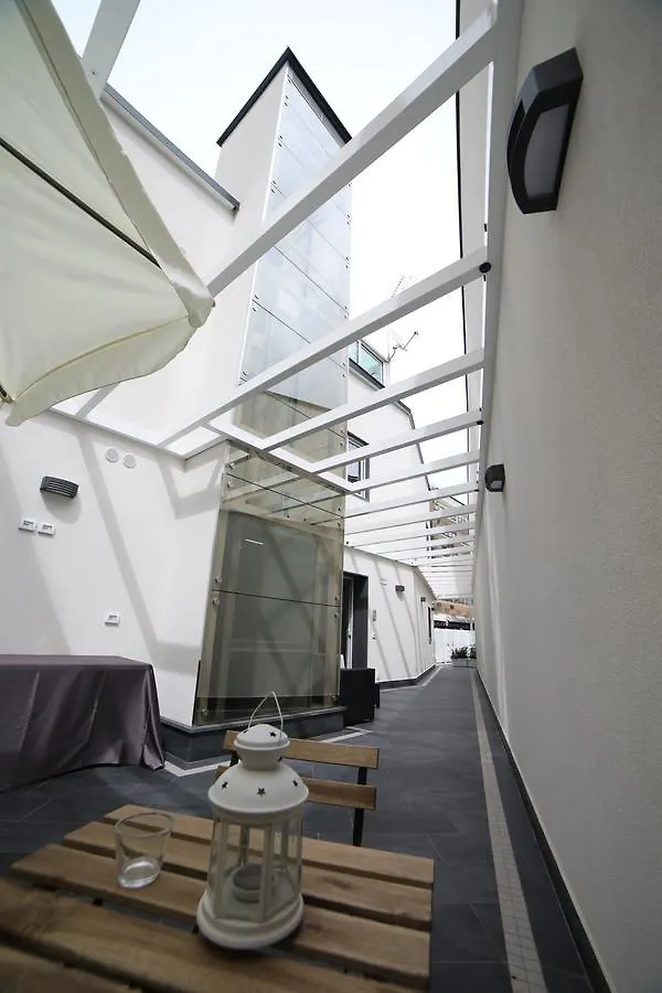 ****  8Room Hotel CTA Itálie