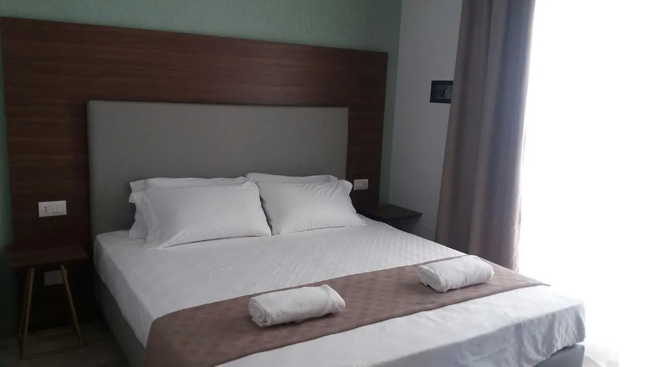 ****  8Room Hotel Catania Italy