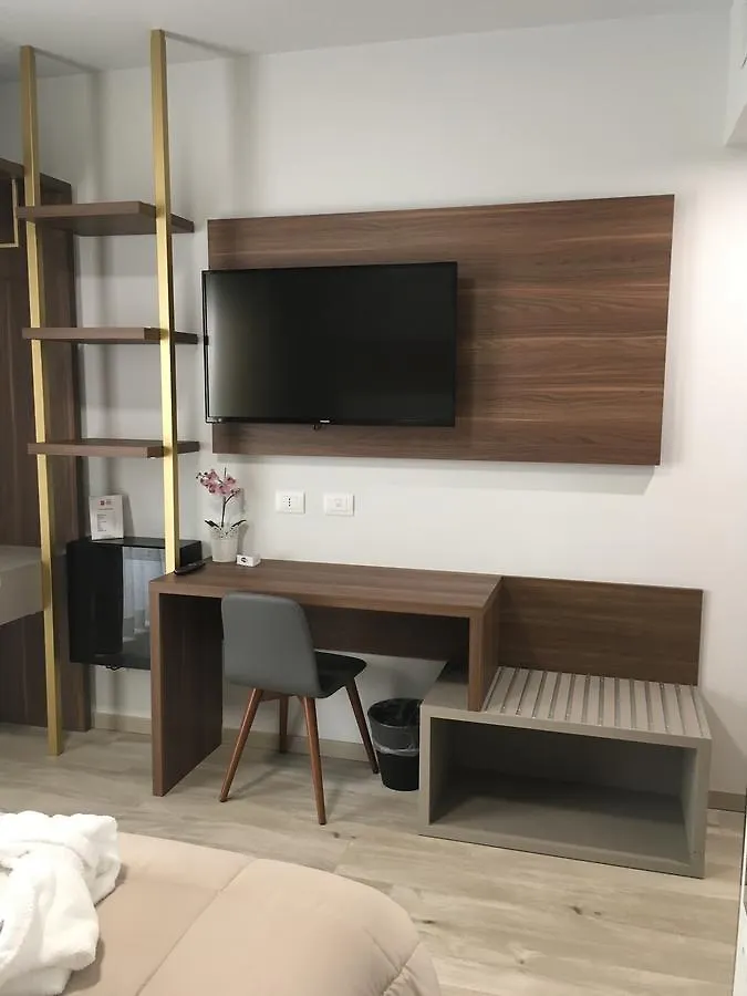 8Room Hotel Catania Italy